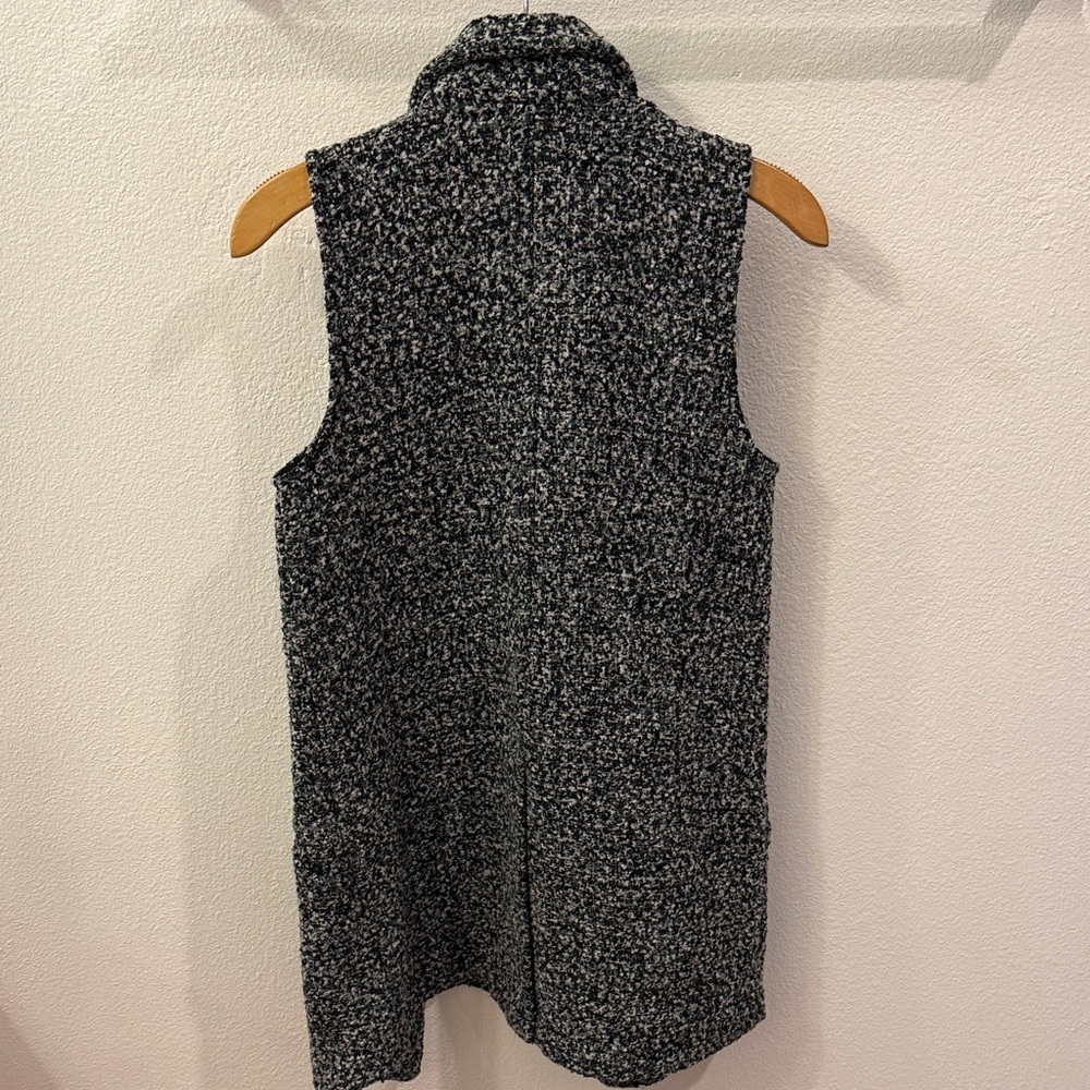 BCBGeneration Textured Vest - Picture 4 of 5